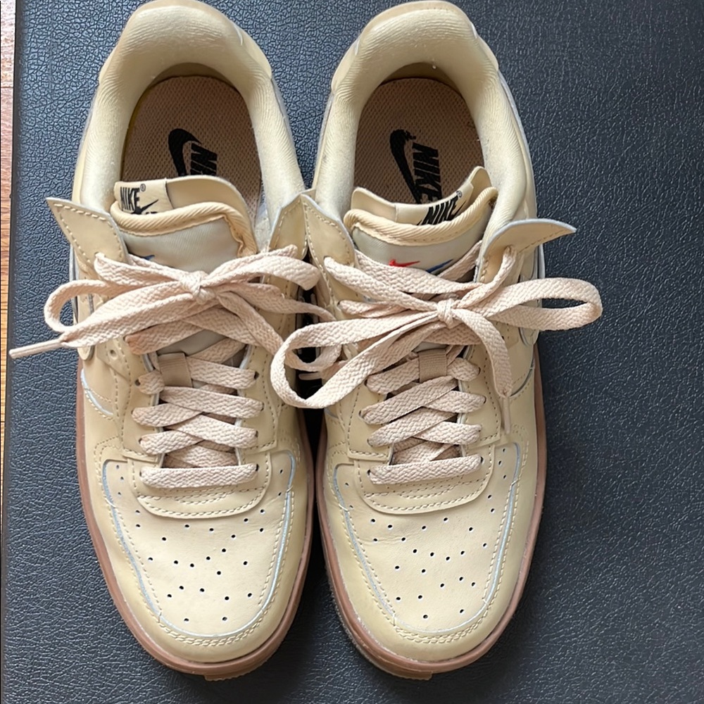 Nike Air Force Sneakers